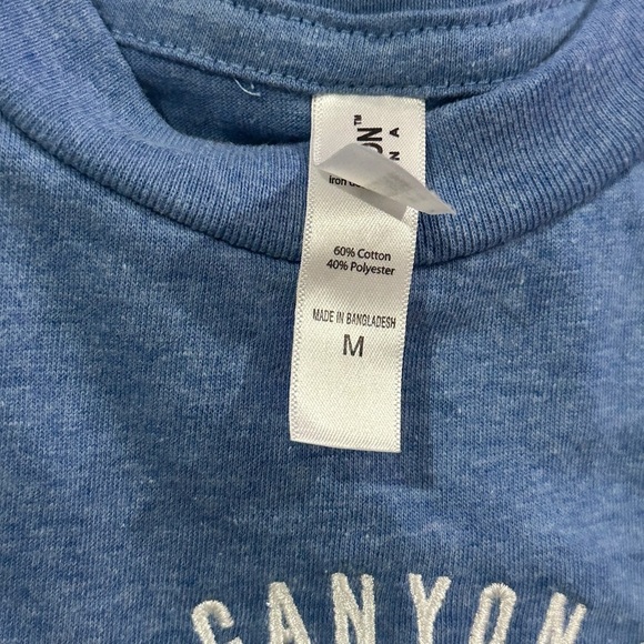 Arizona kids T-shirt size medium. - Picture 3 of 4